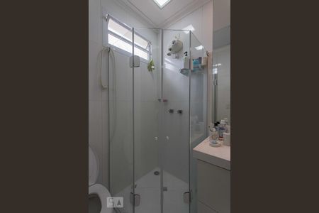 Casa à venda com 320m², 4 quartos e 4 vagas Casa à venda com 320m², 4 quartos e 4 vagasBanheiro 2 Suíte 2