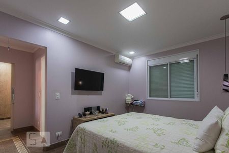 Casa à venda com 320m², 4 quartos e 4 vagas Casa à venda com 320m², 4 quartos e 4 vagasQuarto 1 Suíte