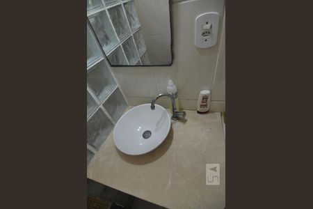 Apartamento à venda com 35m², 1 quarto e sem vagaBanheiro