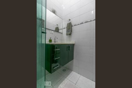 Casa à venda com 120m², 2 quartos e 2 vagas Casa à venda com 120m², 2 quartos e 2 vagasBanheiro da Suíte