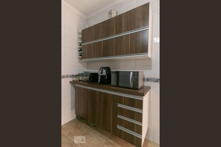 Casa à venda com 120m², 2 quartos e 2 vagas Casa à venda com 120m², 2 quartos e 2 vagasCozinha