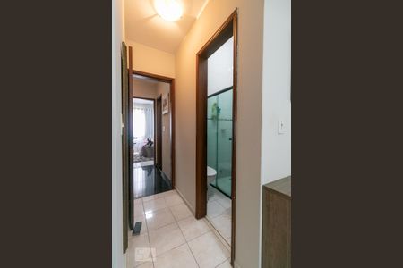 Casa à venda com 120m², 2 quartos e 2 vagas Casa à venda com 120m², 2 quartos e 2 vagasSuíte