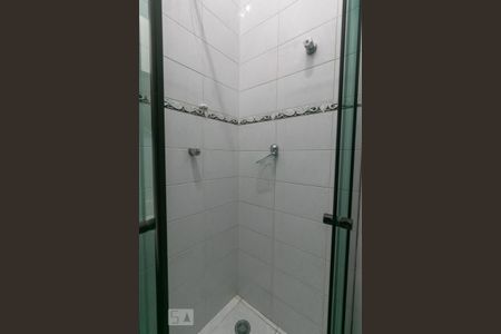 Casa à venda com 120m², 2 quartos e 2 vagas Casa à venda com 120m², 2 quartos e 2 vagasBanheiro 2