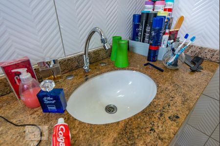 Casa à venda com 215m², 3 quartos e 7 vagasPia