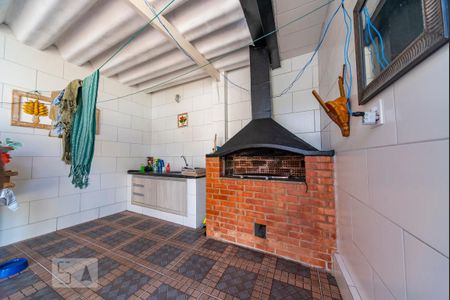 Casa à venda com 215m², 3 quartos e 7 vagasChurrasqueira