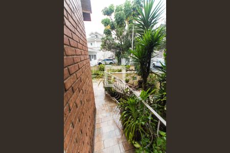 Casa à venda com 260m², 4 quartos e 3 vagas Casa à venda com 260m², 4 quartos e 3 vagasJardim