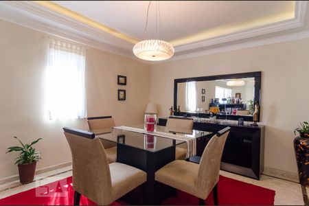 Apartamento à venda com 176m², 3 quartos e 2 vagas Apartamento à venda com 176m², 3 quartos e 2 vagasSala de Jantar