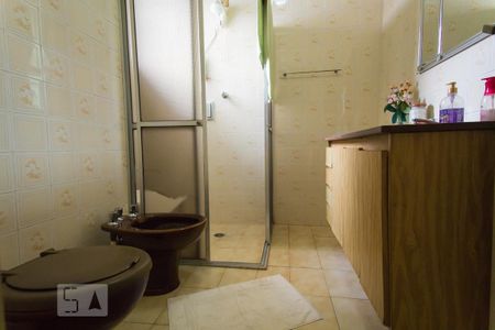 Casa à venda com 180m², 3 quartos e 6 vagasBanheiro