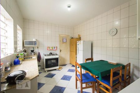 Casa à venda com 180m², 3 quartos e 6 vagasCozinha