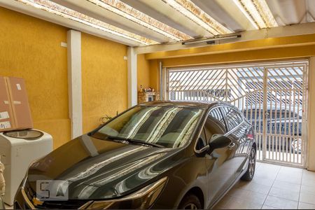 Casa à venda com 220m², 3 quartos e 2 vagas Casa à venda com 220m², 3 quartos e 2 vagasGaragem