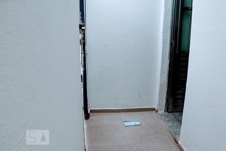 Kitnet de casa para alugar com 1 quarto, 18m² em Vila das Mercês, São Paulo