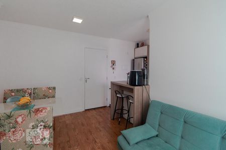 Apartamento para alugar com 47m², 2 quartos e 1 vaga Apartamento para alugar com 47m², 2 quartos e 1 vagaSala