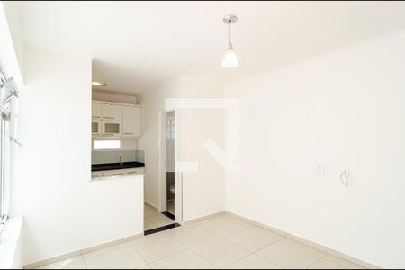 Casa à venda com 153m², 3 quartos e 2 vagas Casa à venda com 153m², 3 quartos e 2 vagasSala Casa 2