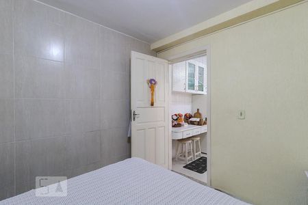 Casa à venda com 205m², 4 quartos e 2 vagasQuarto 4