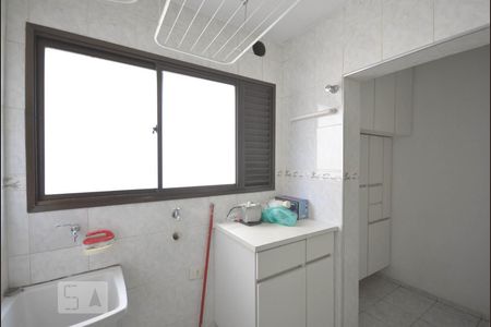 Apartamento à venda com 90m², 3 quartos e 2 vagas Apartamento à venda com 90m², 3 quartos e 2 vagasArea de Serviço