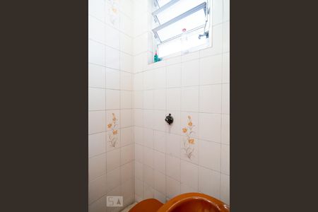 Casa à venda com 212m², 3 quartos e 4 vagas Casa à venda com 212m², 3 quartos e 4 vagasBanheiro de Serviço