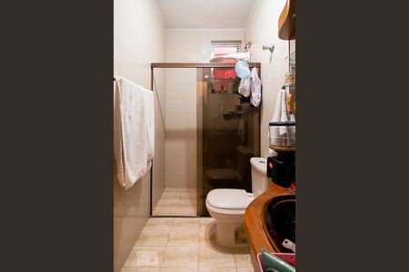 Casa à venda com 212m², 3 quartos e 4 vagas Casa à venda com 212m², 3 quartos e 4 vagasBanheiro Quarto 3 - Suíte Master