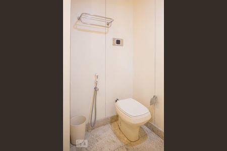 Apartamento para alugar com 48m², 1 quarto e 1 vaga Apartamento para alugar com 48m², 1 quarto e 1 vagaBanheiro