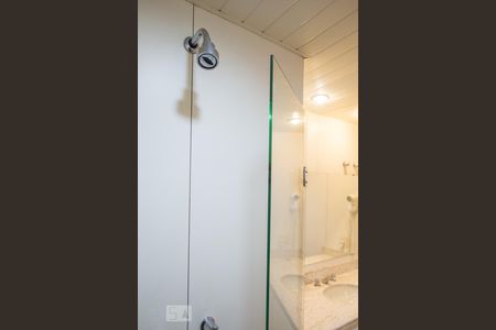 Apartamento para alugar com 48m², 1 quarto e 1 vaga Apartamento para alugar com 48m², 1 quarto e 1 vagaBanheiro