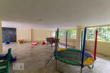 Apartamento à venda com 90m², 2 quartos e 1 vagaÁrea Comum - Playground