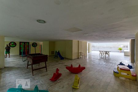 Apartamento à venda com 90m², 2 quartos e 1 vagaÁrea Comum - Playground