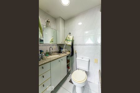 Apartamento à venda com 90m², 2 quartos e 1 vagaBanheiro da Suíte