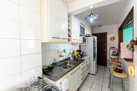 Apartamento à venda com 90m², 2 quartos e 1 vagaCozinha 