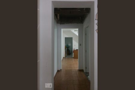 Casa à venda com 140m², 4 quartos e 2 vagasBanheiro Corredor