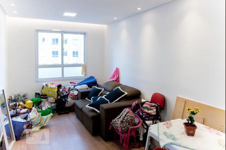 Sala de apartamento à venda com 2 quartos, 46m² em Itaquera, São Paulo
