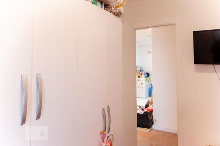 Quarto 1 de apartamento à venda com 2 quartos, 46m² em Itaquera, São Paulo