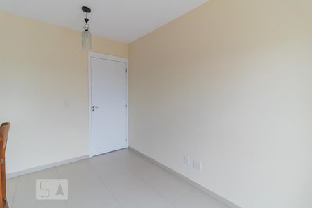 Sala de apartamento para alugar com 2 quartos, 47m² em Jardim Castelo, São Paulo