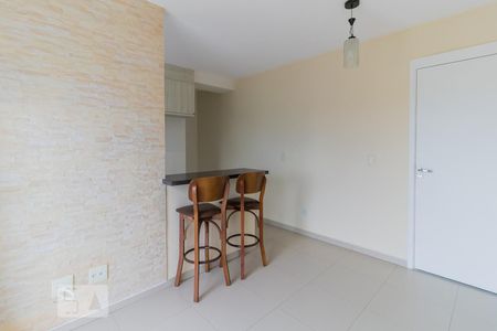 Sala de apartamento para alugar com 2 quartos, 47m² em Jardim Castelo, São Paulo
