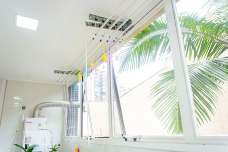 Apartamento à venda com 270m², 4 quartos e 3 vagas Apartamento à venda com 270m², 4 quartos e 3 vagasÁrea de Serviço