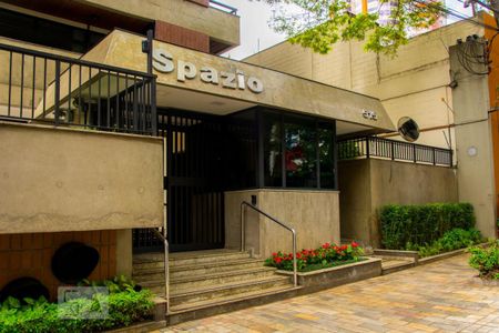 Apartamento à venda com 270m², 4 quartos e 3 vagas Apartamento à venda com 270m², 4 quartos e 3 vagasFachada