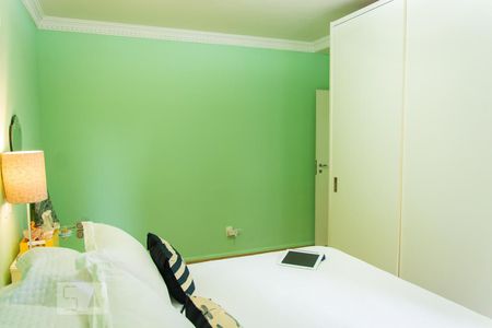 Apartamento à venda com 270m², 4 quartos e 3 vagas Apartamento à venda com 270m², 4 quartos e 3 vagasQuarto 1 - Suíte Master