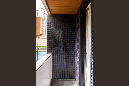 Apartamento à venda com 270m², 4 quartos e 3 vagas Apartamento à venda com 270m², 4 quartos e 3 vagasVaranda do Quarto 3