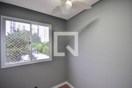 Quarto 1 de apartamento para alugar com 2 quartos, 42m² em Jardim Novo Taboão, São Paulo