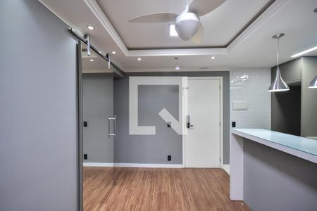 Sala de apartamento para alugar com 2 quartos, 42m² em Jardim Novo Taboão, São Paulo
