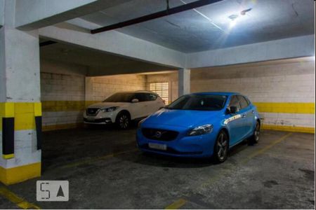 Apartamento à venda com 70m², 2 quartos e 2 vagas