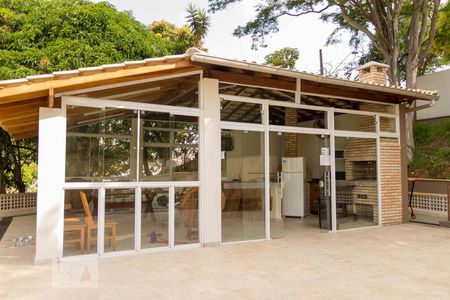 Apartamento à venda com 146m², 3 quartos e 2 vagas Apartamento à venda com 146m², 3 quartos e 2 vagasÁrea comum - Churrasqueira