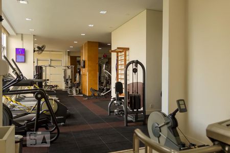 Apartamento à venda com 146m², 3 quartos e 2 vagas Apartamento à venda com 146m², 3 quartos e 2 vagasÁrea comum - Academia