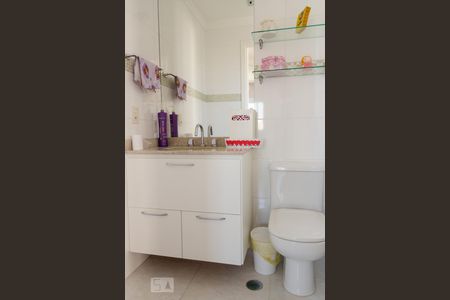 Apartamento à venda com 146m², 3 quartos e 2 vagas Apartamento à venda com 146m², 3 quartos e 2 vagasBanheiro do Quarto 3