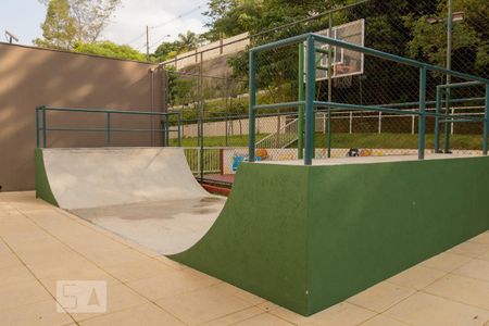 Apartamento à venda com 146m², 3 quartos e 2 vagas Apartamento à venda com 146m², 3 quartos e 2 vagasÁrea comum - Half