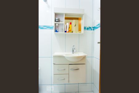 Casa à venda com 170m², 3 quartos e 6 vagasBanheiro da Suíte 2