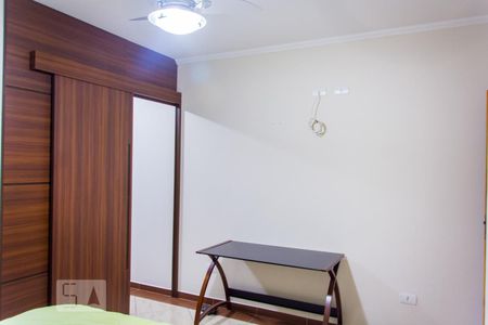 Casa à venda com 170m², 3 quartos e 6 vagasQuarto 3 - Suíte