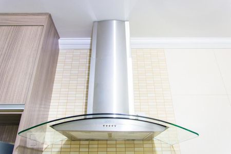 Casa à venda com 170m², 3 quartos e 6 vagasCozinha - Coifa