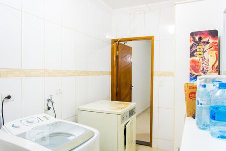 Casa à venda com 170m², 3 quartos e 6 vagasÁrea de Serviço