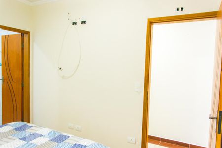 Casa à venda com 170m², 3 quartos e 6 vagasQuarto 2 - Suíte