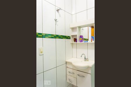 Casa à venda com 170m², 3 quartos e 6 vagasBanheiro da Suíte 3