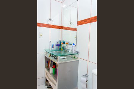 Casa à venda com 170m², 3 quartos e 6 vagasBanheiro da Suíte 1